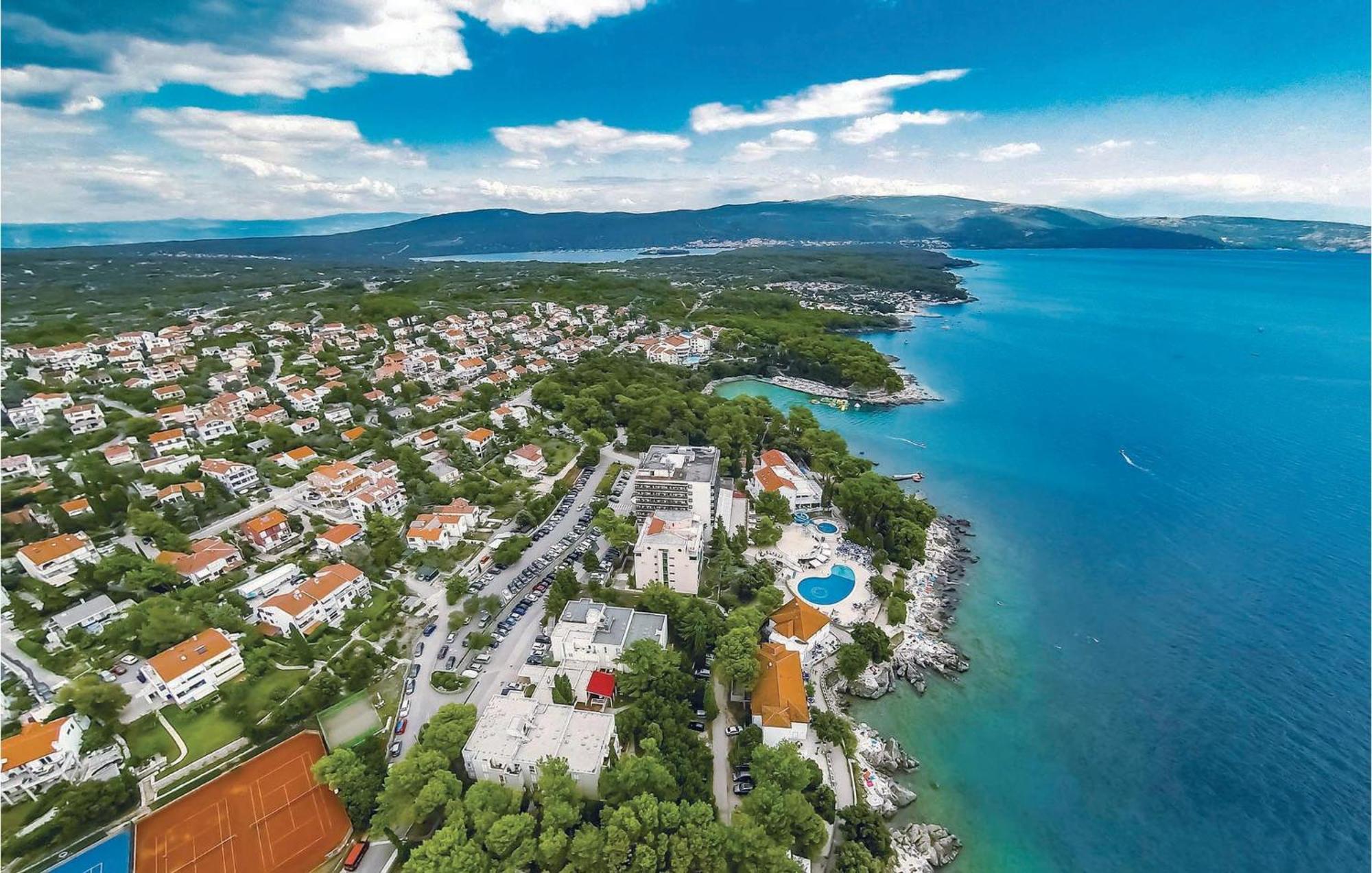 Gorgeous Apartment In Krk With Kitchen Krk Town Luaran gambar